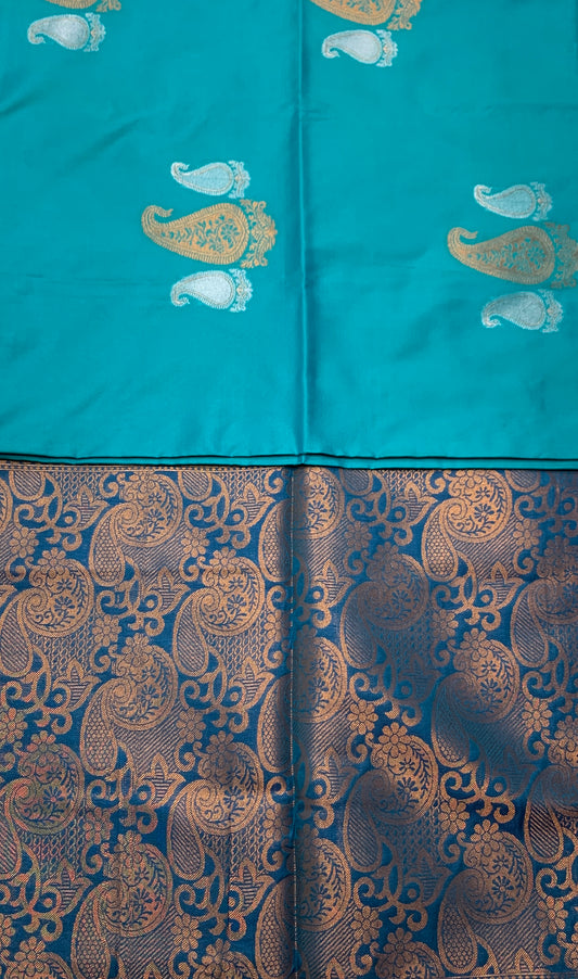 Soft Vegan Silk Saree Sky Blue Colour with Border less