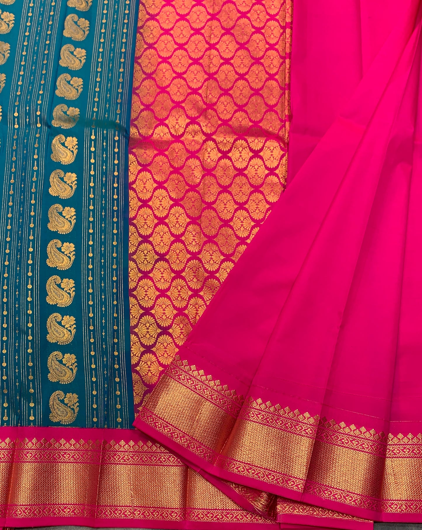 Vegan Silk Saree Peacock Blue Colour Saree with Pink Colour Contrast Border