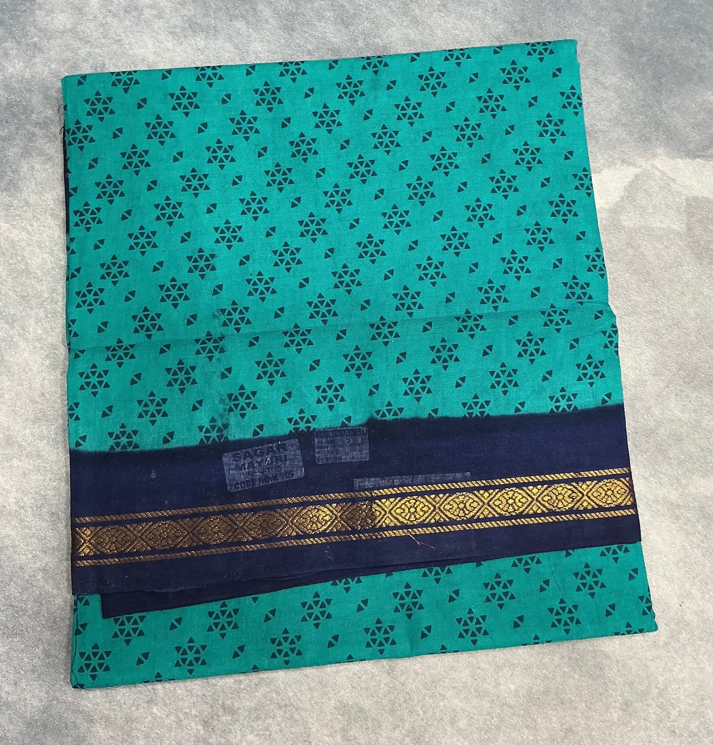 Chettinad Sungudi Cotton Rama Green Colour with Navy Blue Colour Border