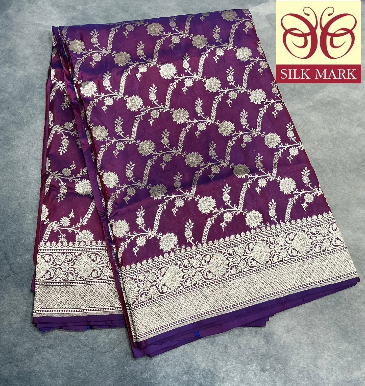Pure Banaras Silk Saree Chocolate Brown (Dual Tone)Colour with Beautifully Crafted Floral Banarasi border