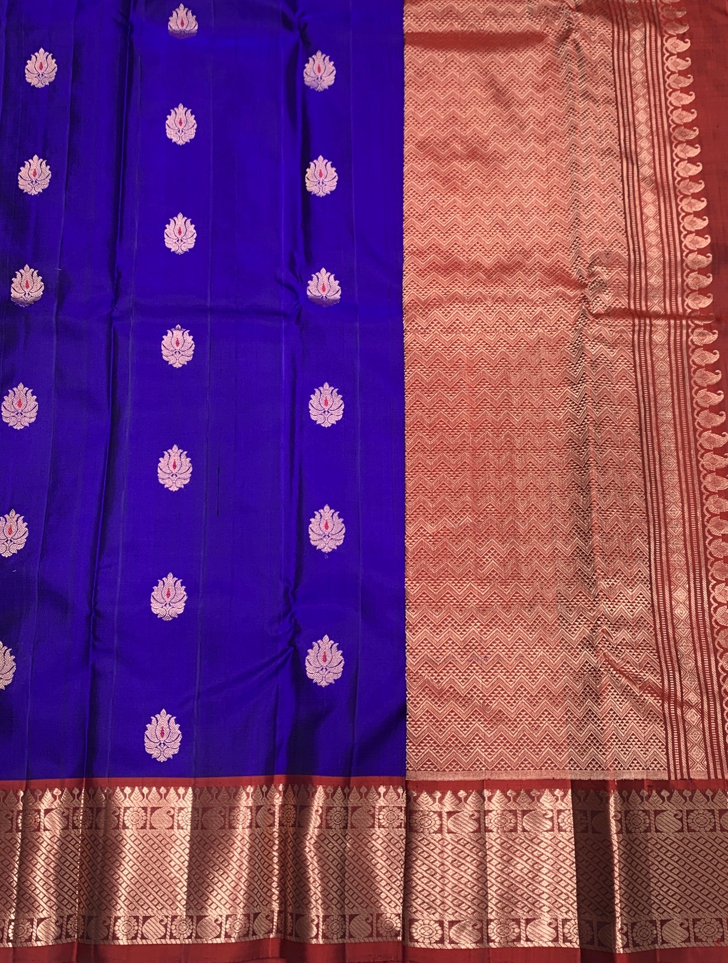 Pure Kanchipuram Silk Saree Blue Colour with Brown Border