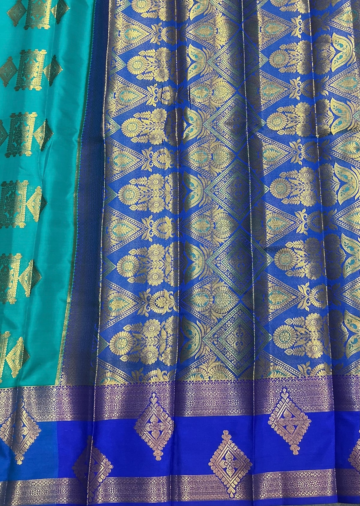 Soft Silk Casual Saree Sapphire with Rettai Pettu Blue Colour Border