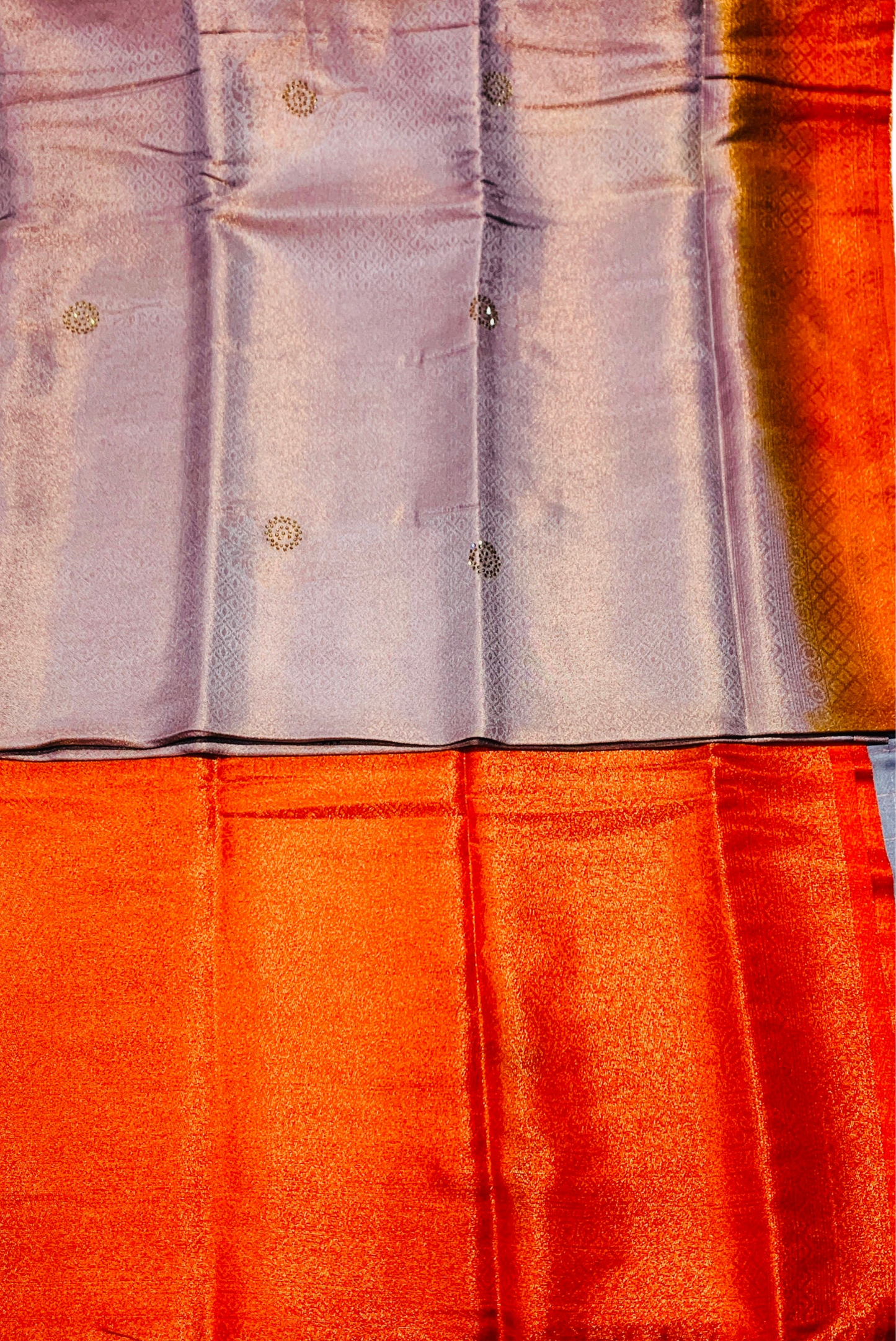 Gray shade kuberra pattu with Orange Pallu