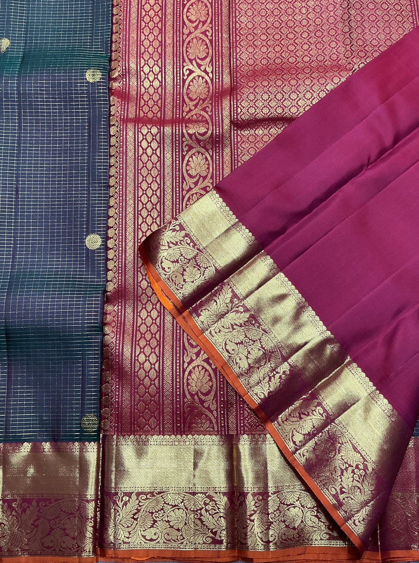 Pure Kanchipuram Silk Saree Dual Tone Colour with Korvai Metallic Golden zari Border
