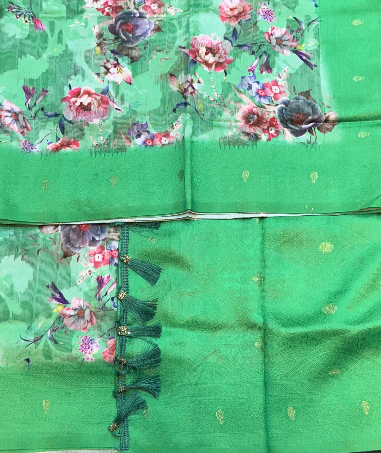 Digital Print Cotton Saree Light Green Colour with Floral Pattern