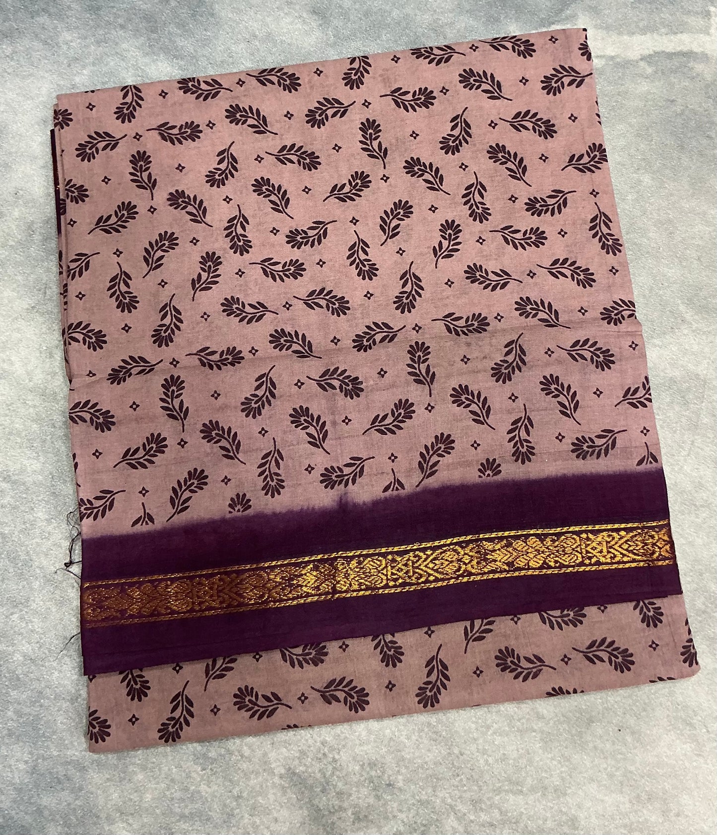 Chettinad Sungudi Cotton Onion Pink Colour with Brown Colour Border