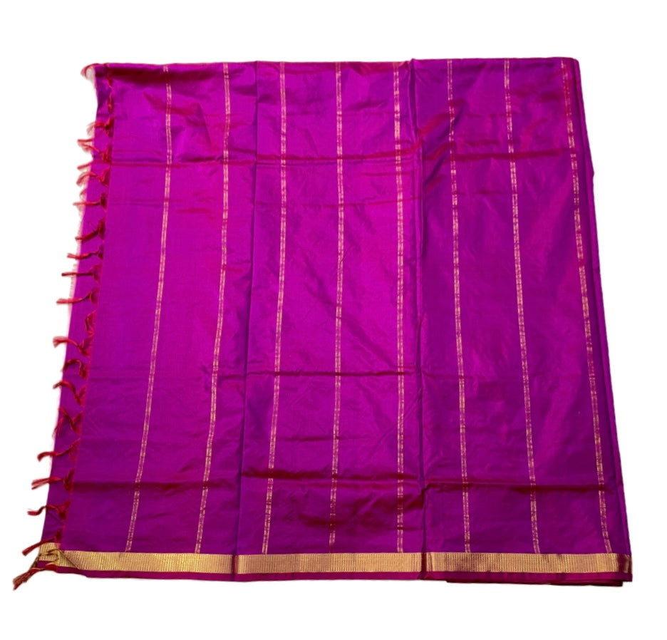 9 yards Pure Kanchipuram Silk Saree Magenta Colour