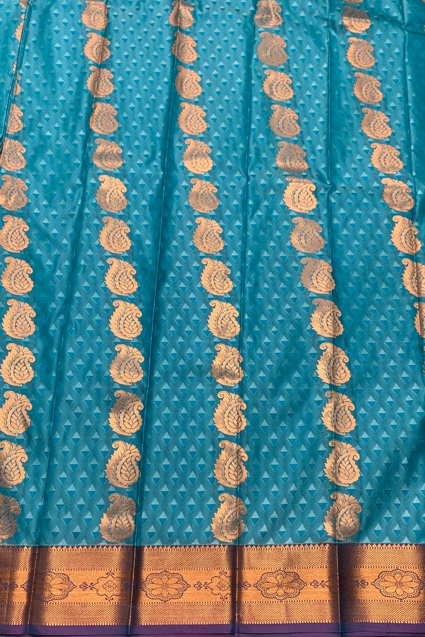 Vegan Silk Saree Rama Green Colour Saree with Copper Border