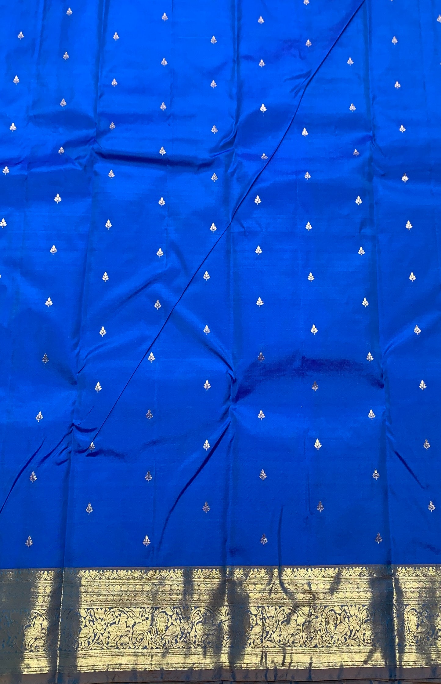 Pure Kanchipuram Silk Saree Blue Colour with Contrasting Light Blue Border and Gold Detailing