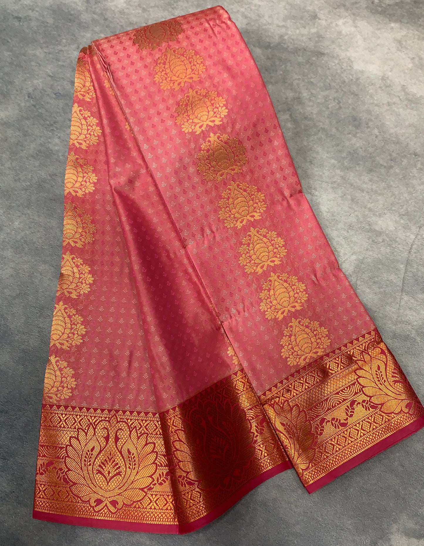 Vegan Silk Saree Peach Pink Colour Saree with Copper Border
