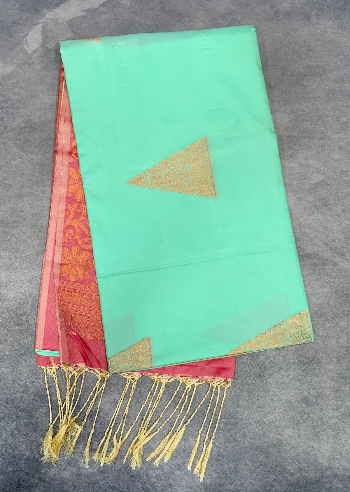 Art Silk Saree Mint Green Colour with Borderless