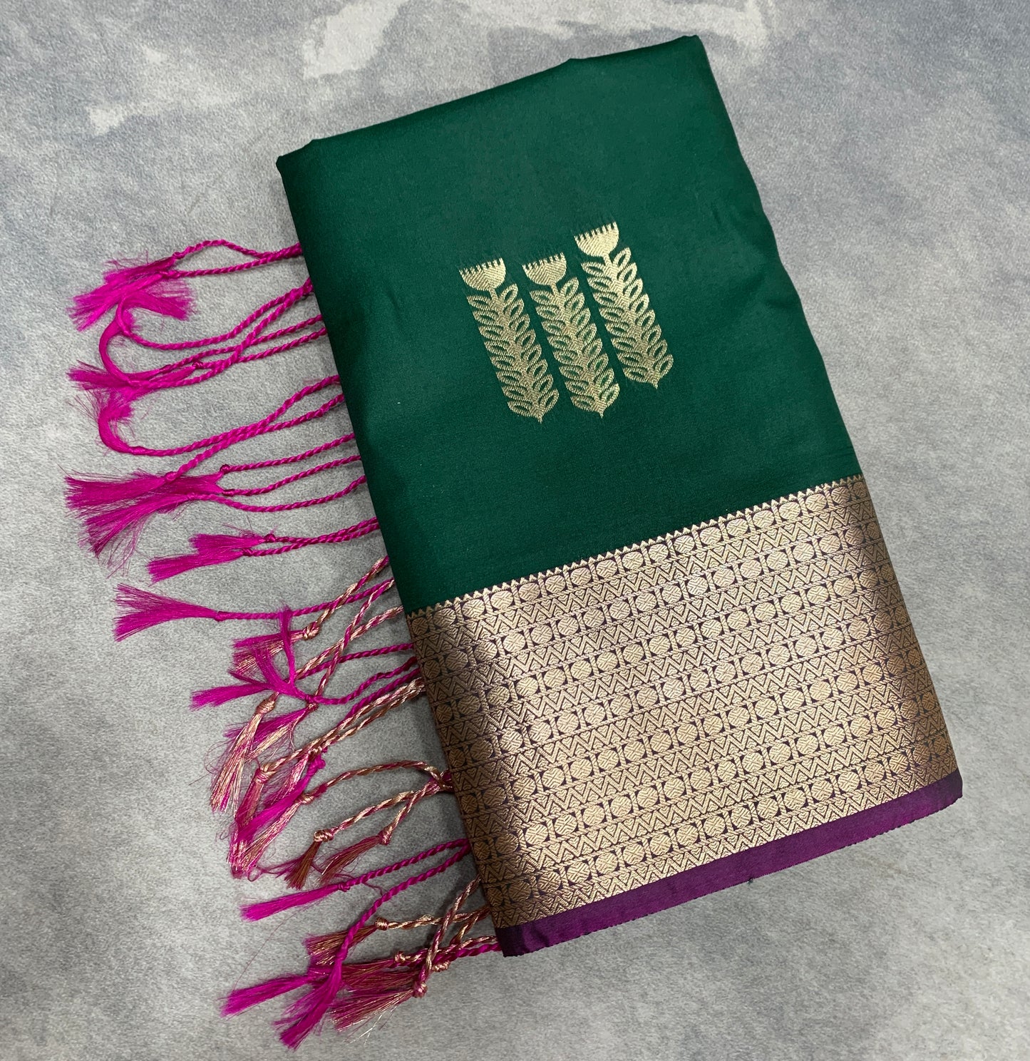 Soft Vegan Silk Saree Green Colour with Magenta and Sliver Border