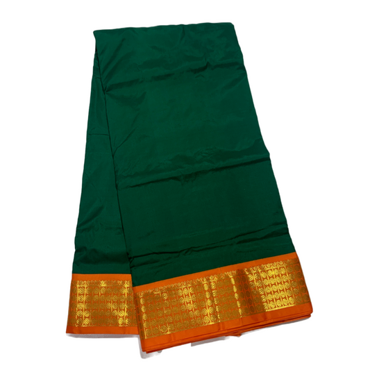 9 yards Pure Kanchipuram Silk Saree Green Colour
