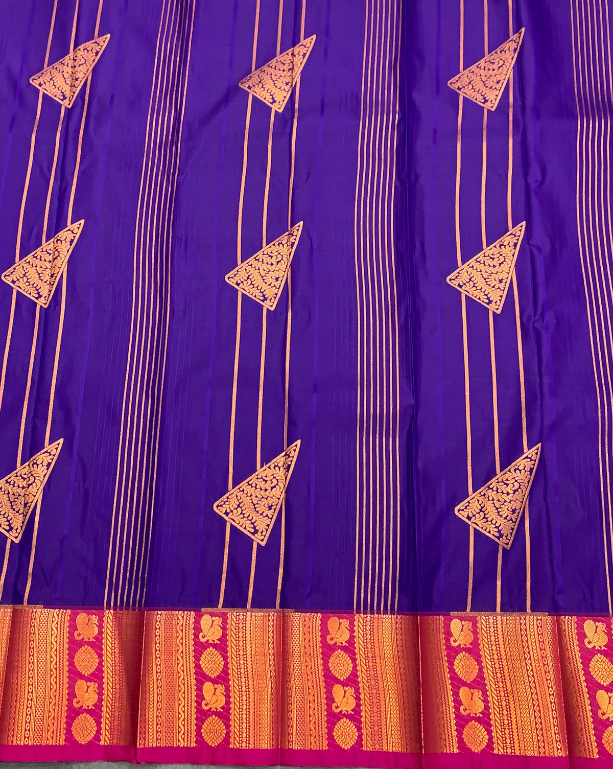 Soft Silk Casual Saree Violet Colour with Pink and Copper Zari Border