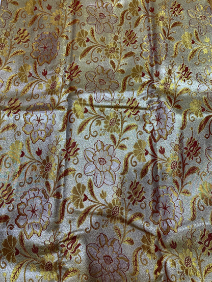 Golden shade Soft kanchi pattu with Flower design