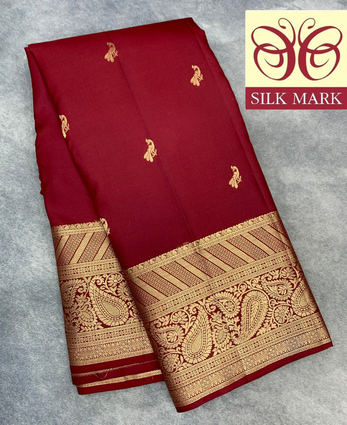 Pure Kanchipuram Silk Saree Maroon Colour with Golden zari Border