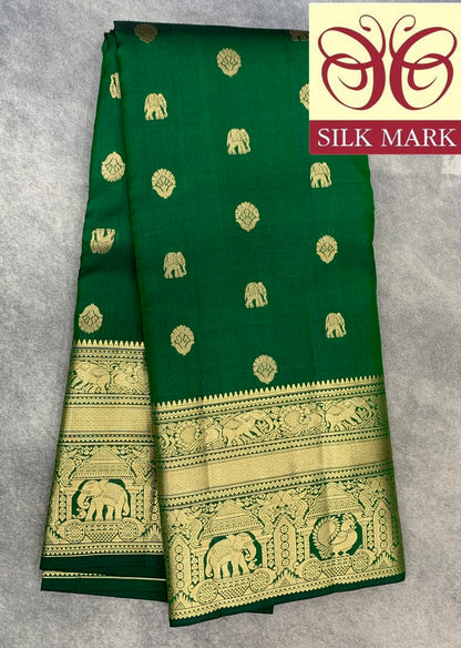 Pure Kanchipuram Silk Saree Emerald Green Colour with Golden zari Border