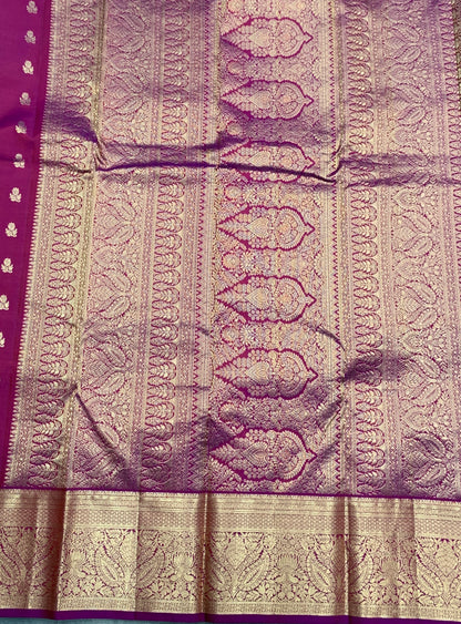 Pure Kanchipuram Silk Saree Magenta Colour with Golden zari Border