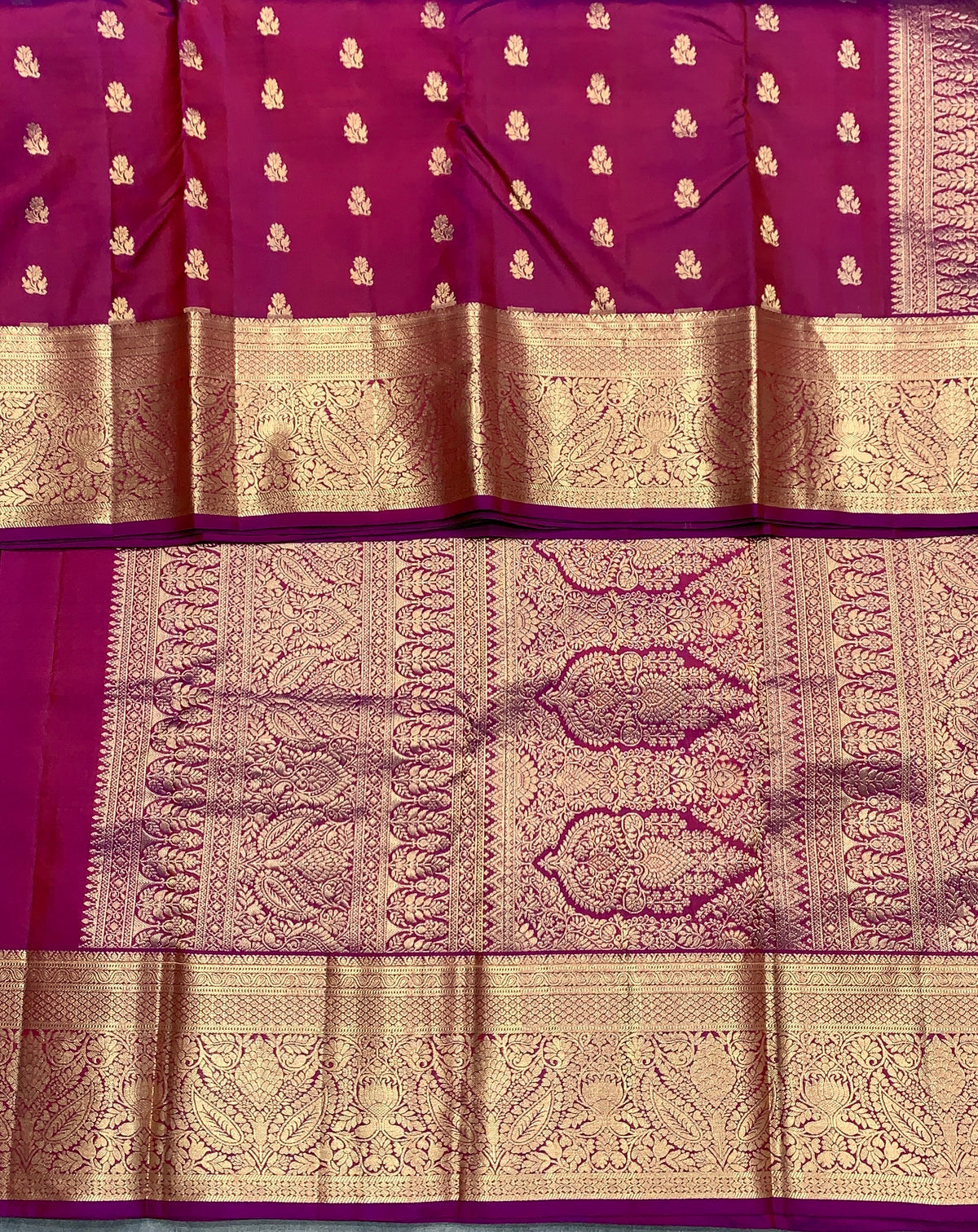 Pure Kanchipuram Silk Saree Magenta Colour with Golden zari Border