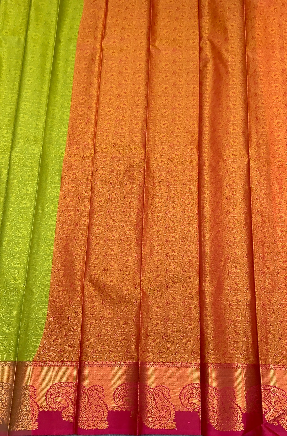 Poly Cotton Saree Mehendi Green Colour with Copper Zari Border