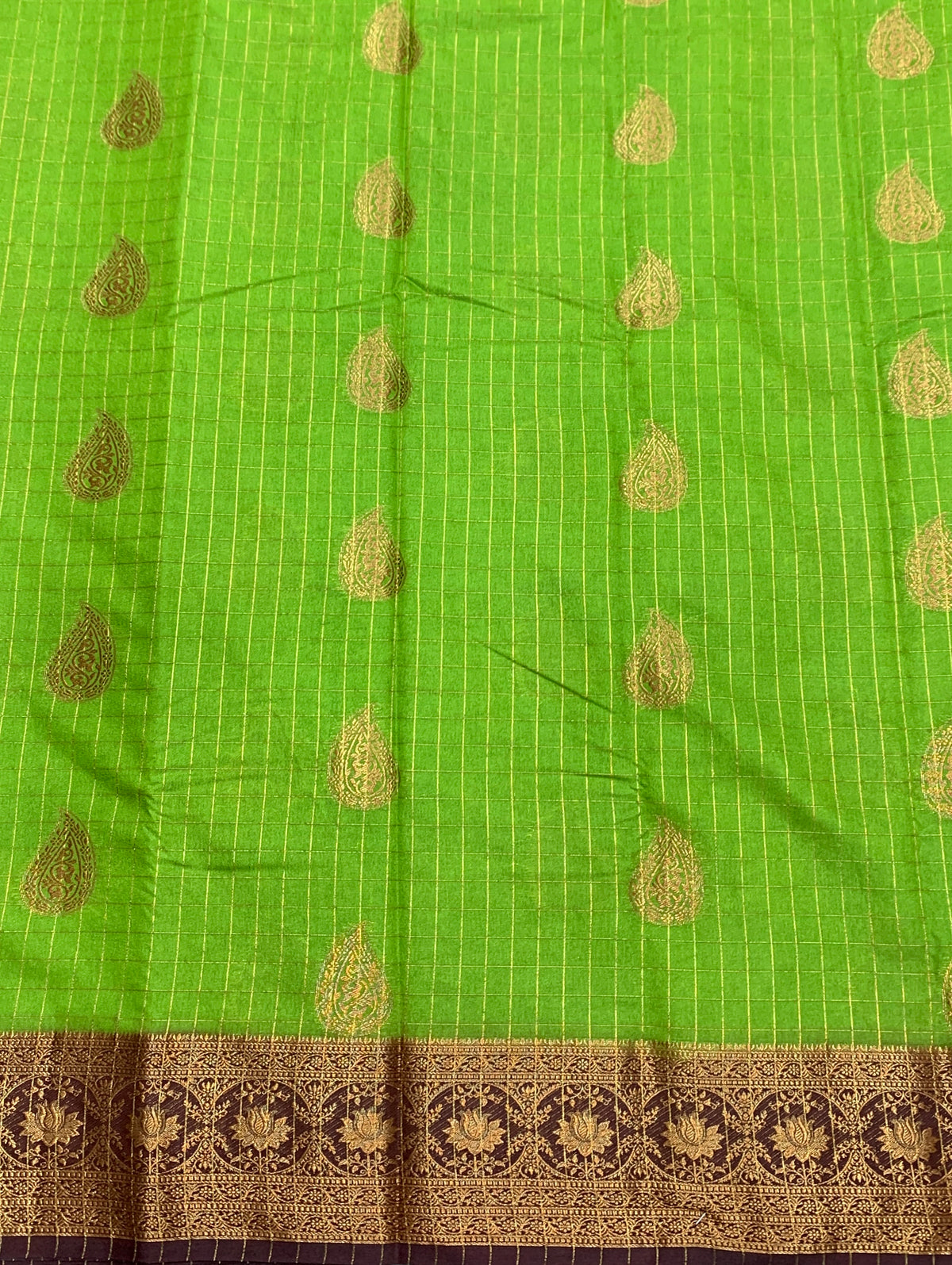 Georgette Saree Olive Green Colour with Brown Colour Border