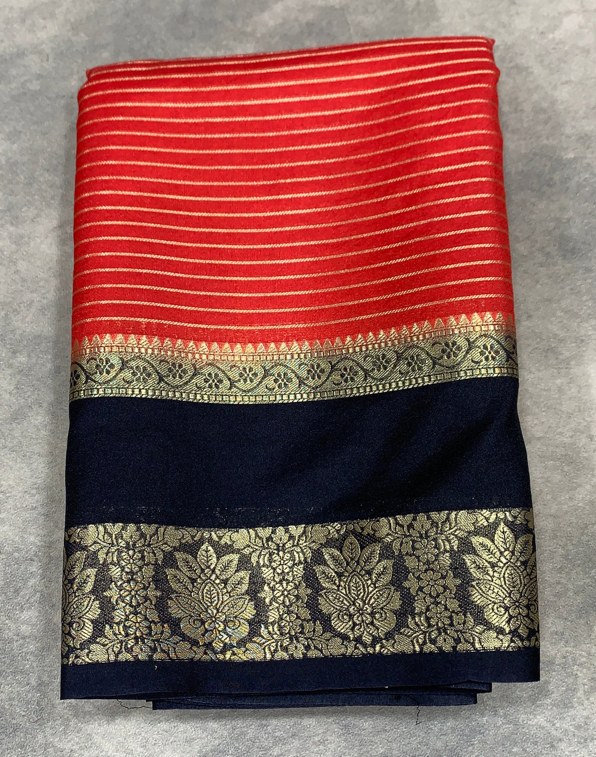 Crepe Silk Saree Red Colour with Block Colour Rettai Pettu Border