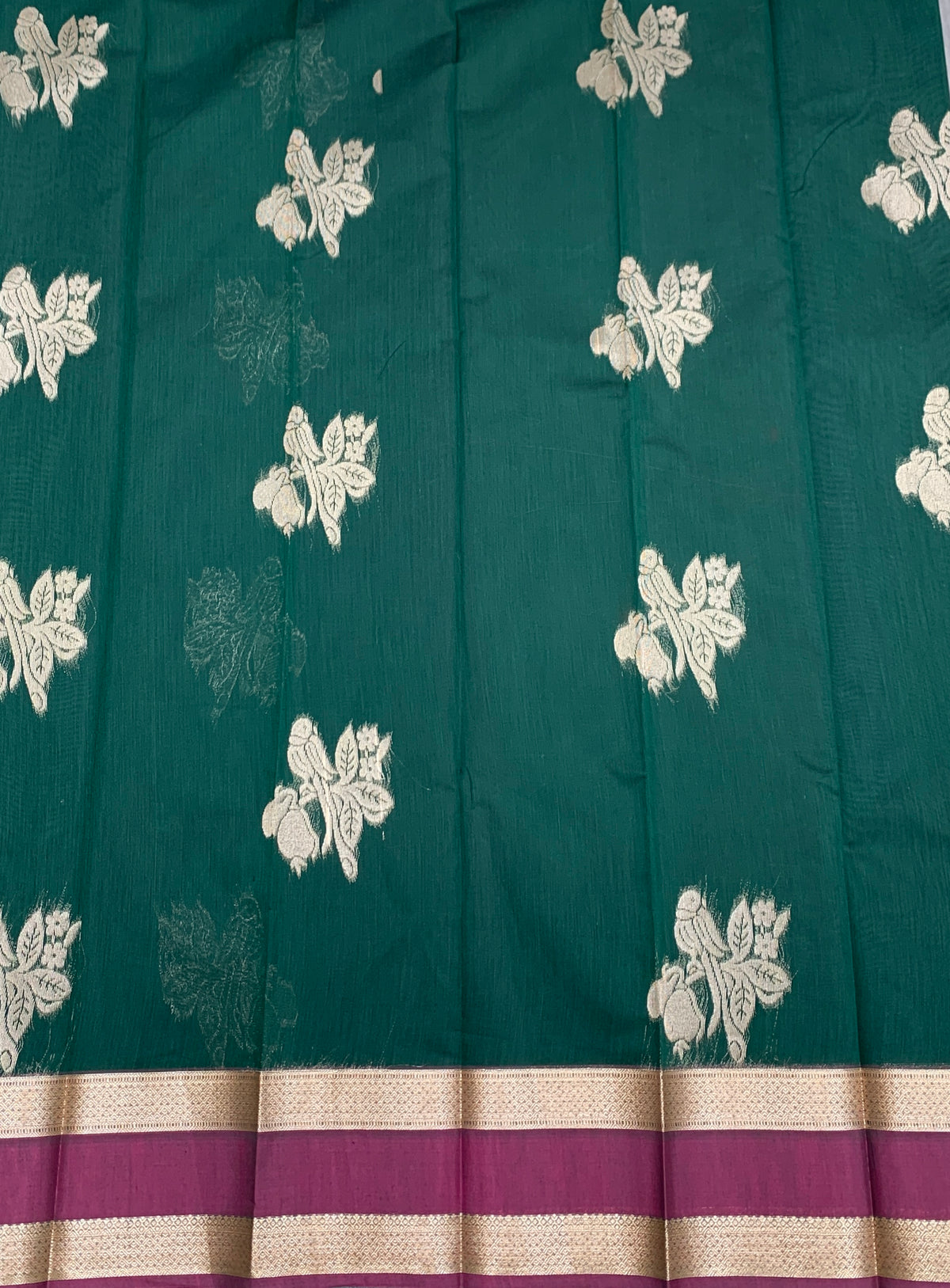 Green Colour Silk Cotton Saree with Rettai Pettu Border