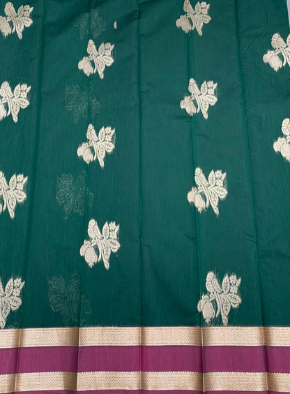 Green Colour Silk Cotton Saree with Rettai Pettu Border
