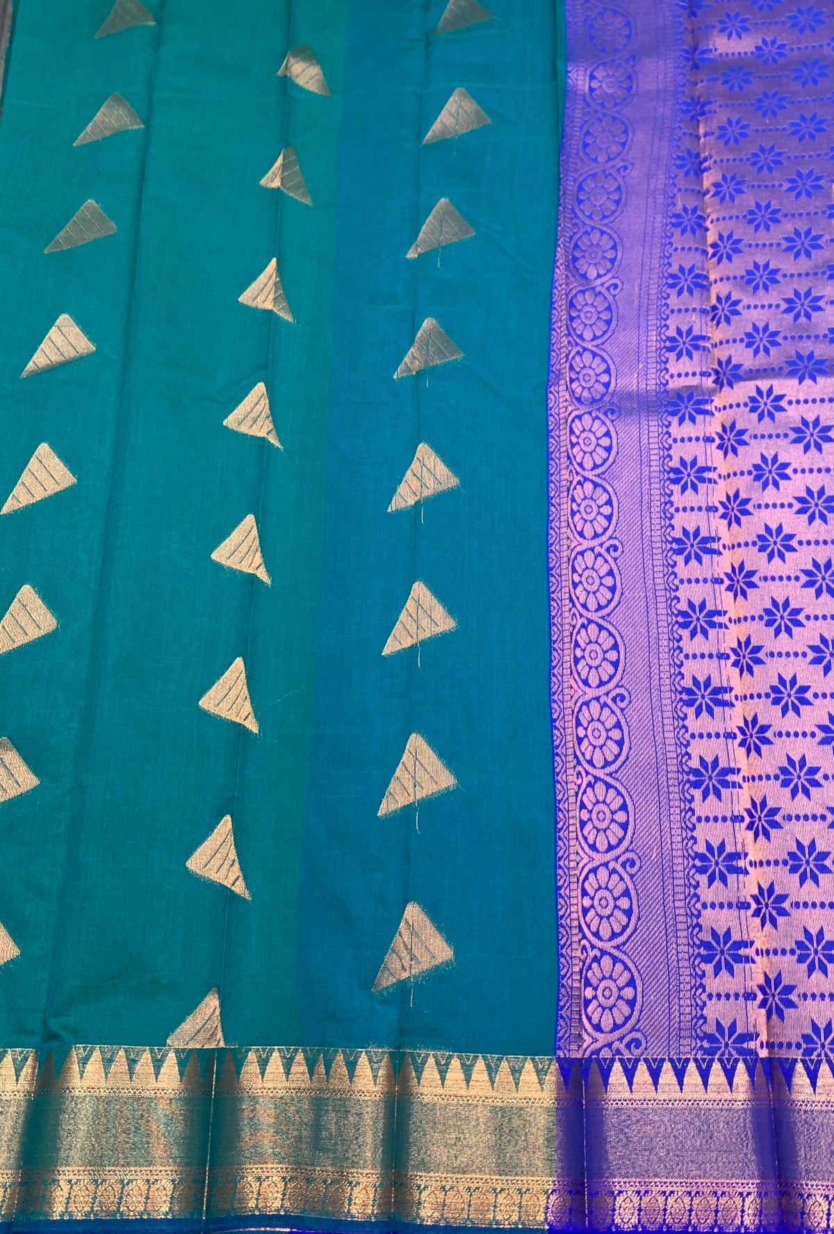 Rama Green Colour Silk Cotton Saree with Copper Zari Border