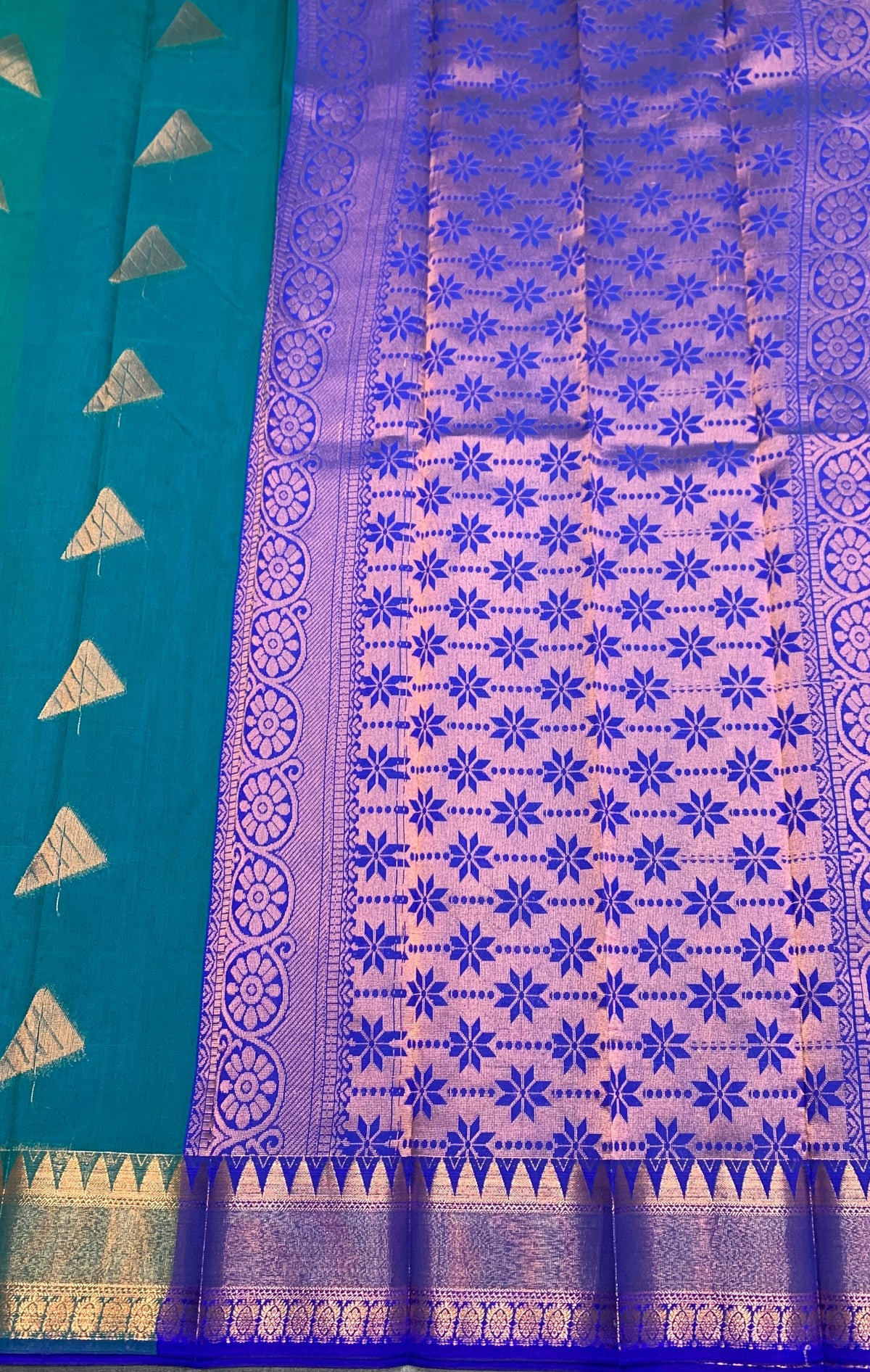 Rama Green Colour Silk Cotton Saree with Copper Zari Border