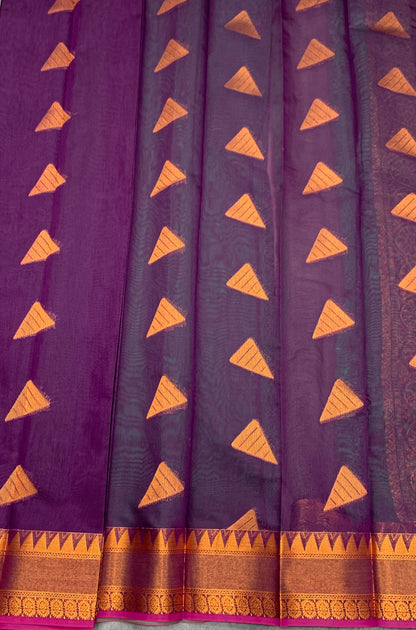 Magenta Colour Silk Cotton Saree with Copper Zari Border