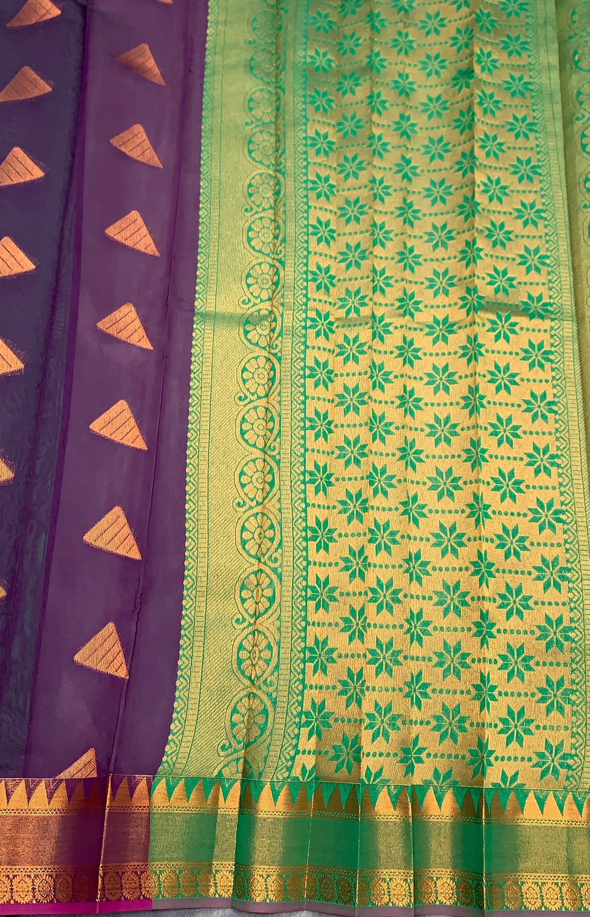 Magenta Colour Silk Cotton Saree with Copper Zari Border