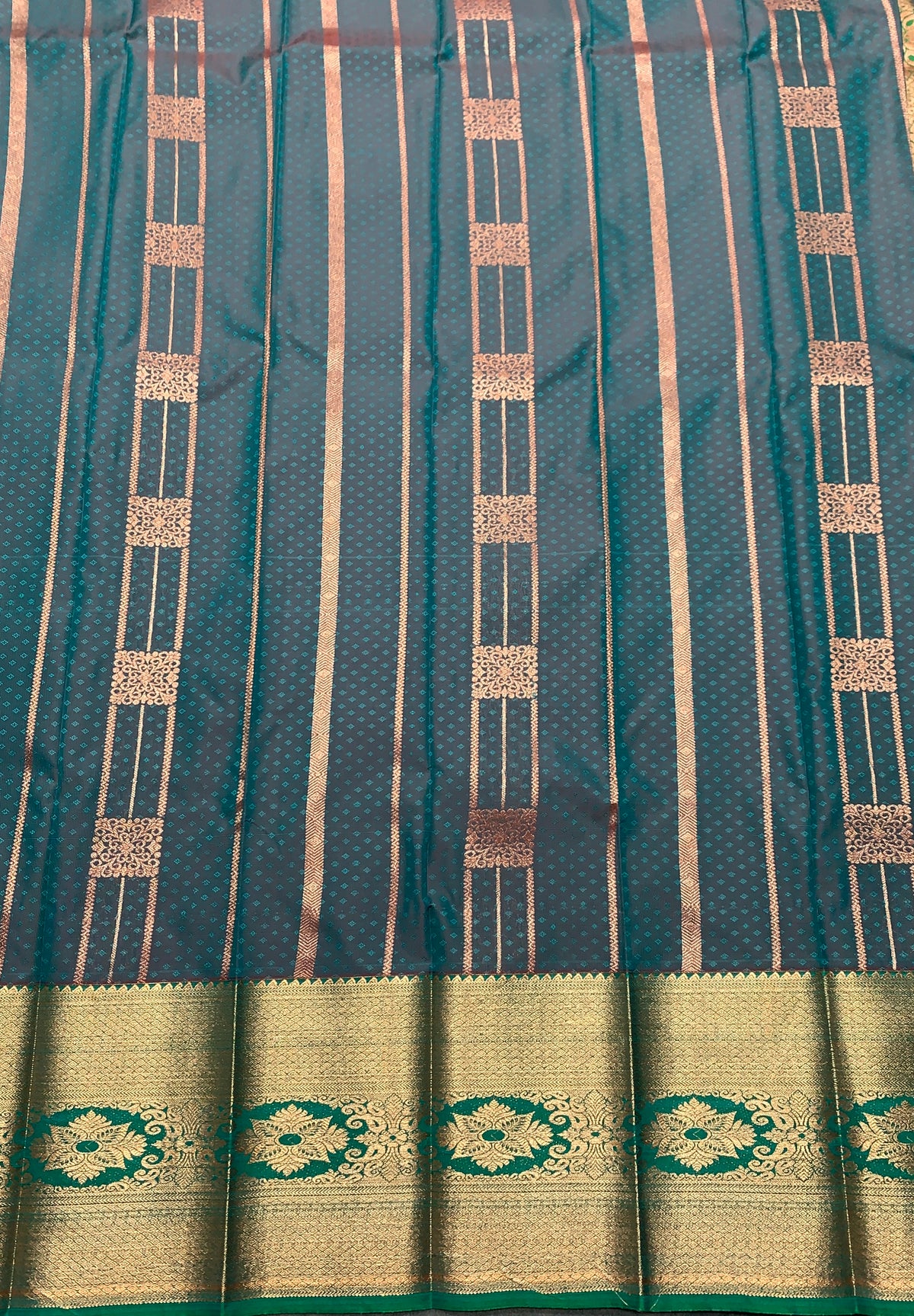 Vegan Silk Saree Rama Green Colour Saree with Copper Border