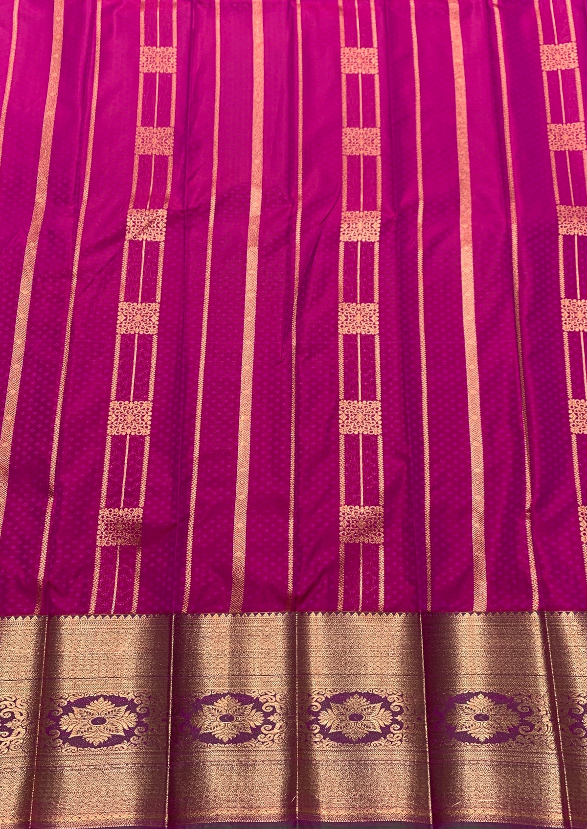 Vegan Silk Saree Pink Colour Saree with Copper Border