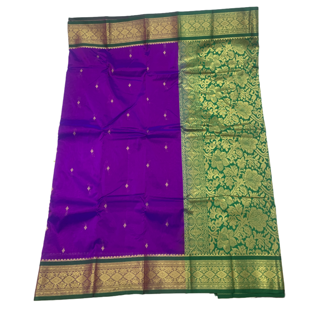 Lavender shade saree with Sliver and Green Border