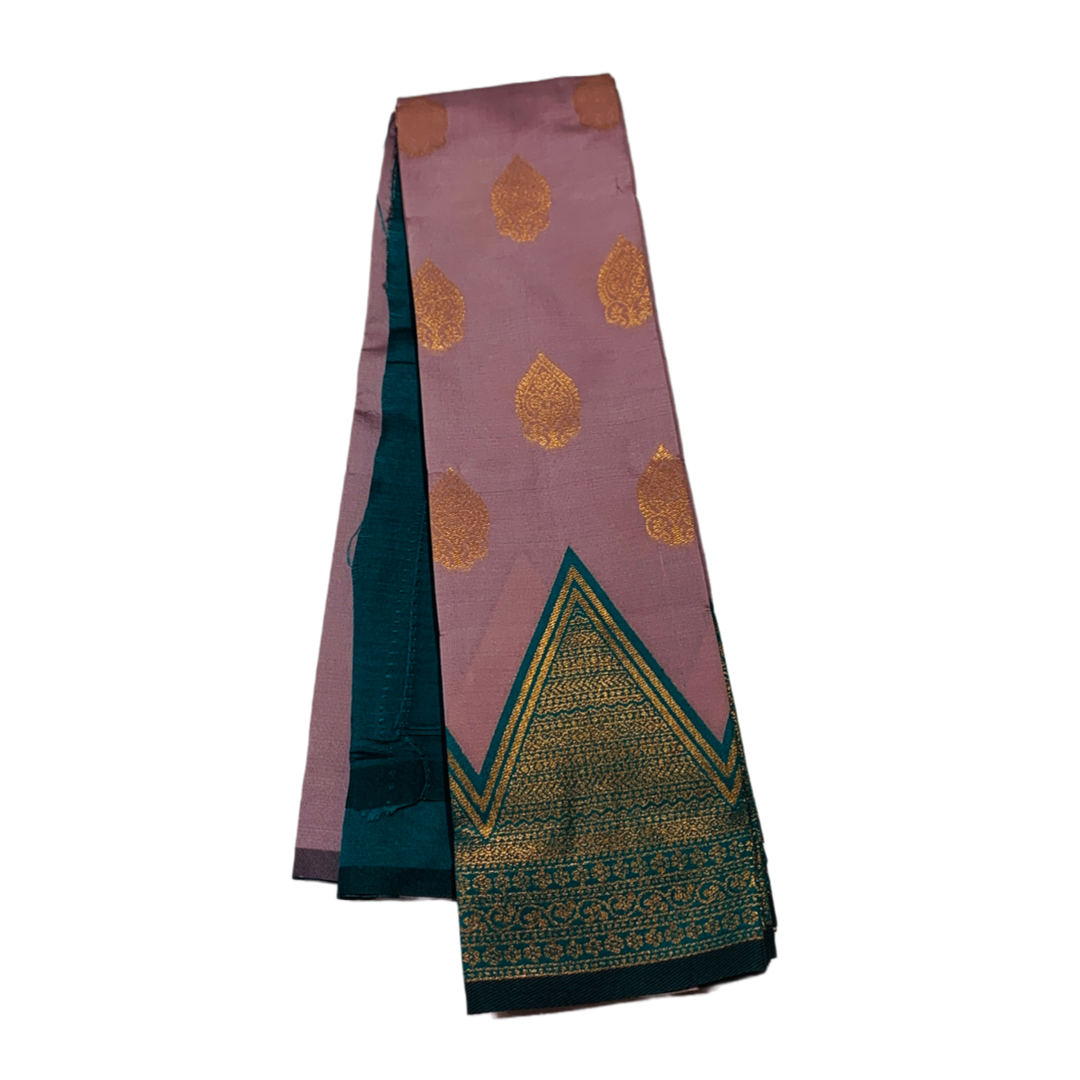 Lavender shade saree with Green Border