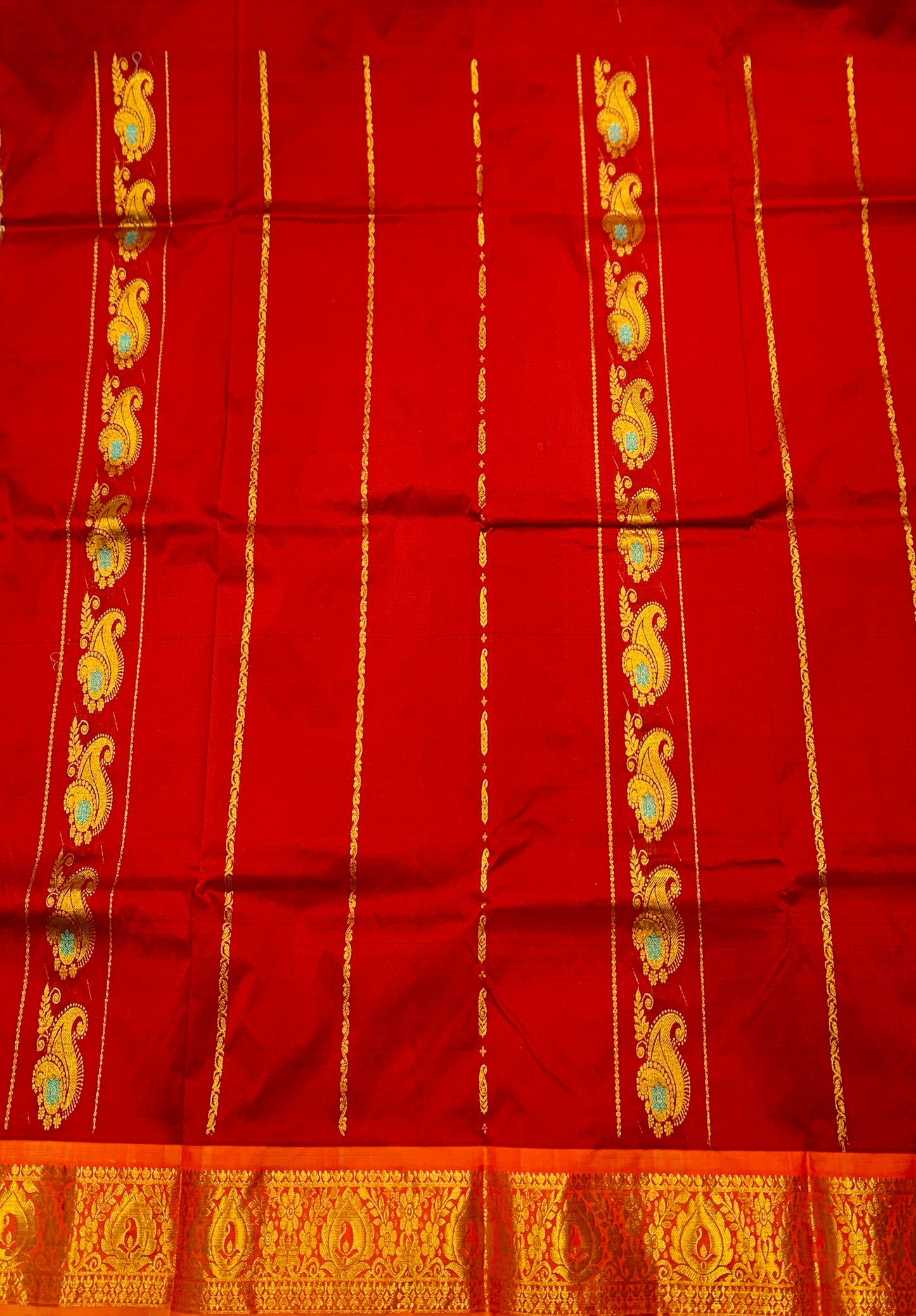 Maroon shade Semi Silk Kids Pattu Pavadai with Contrast border for above 10 Years