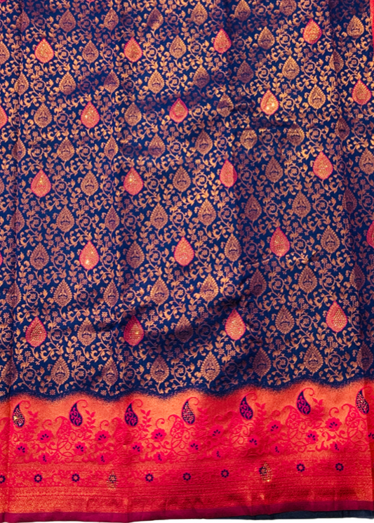 Navy Blue shade with Unstitched blouse in Aari work.