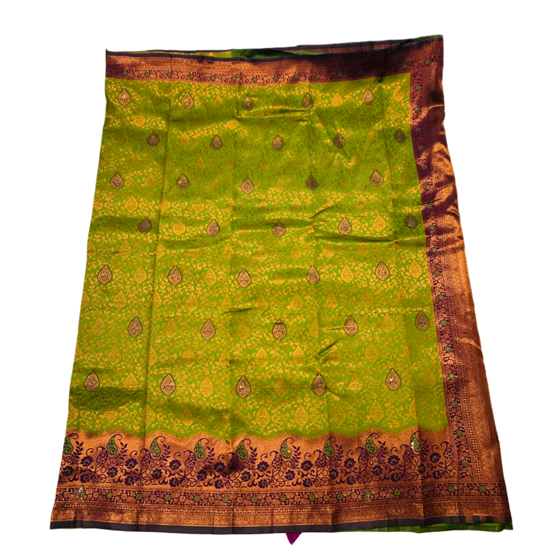 Olive Green shade with Unstitched blouse in Aari work.