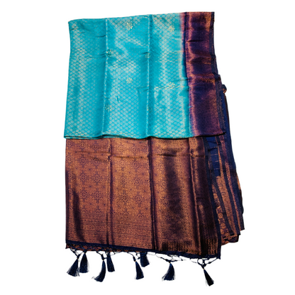 Pepsi Blue shade kuberra pattu with Navy Blue Pallu