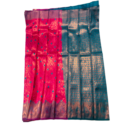 Pink shade saree with Leaf Design with Copper and Purple Border