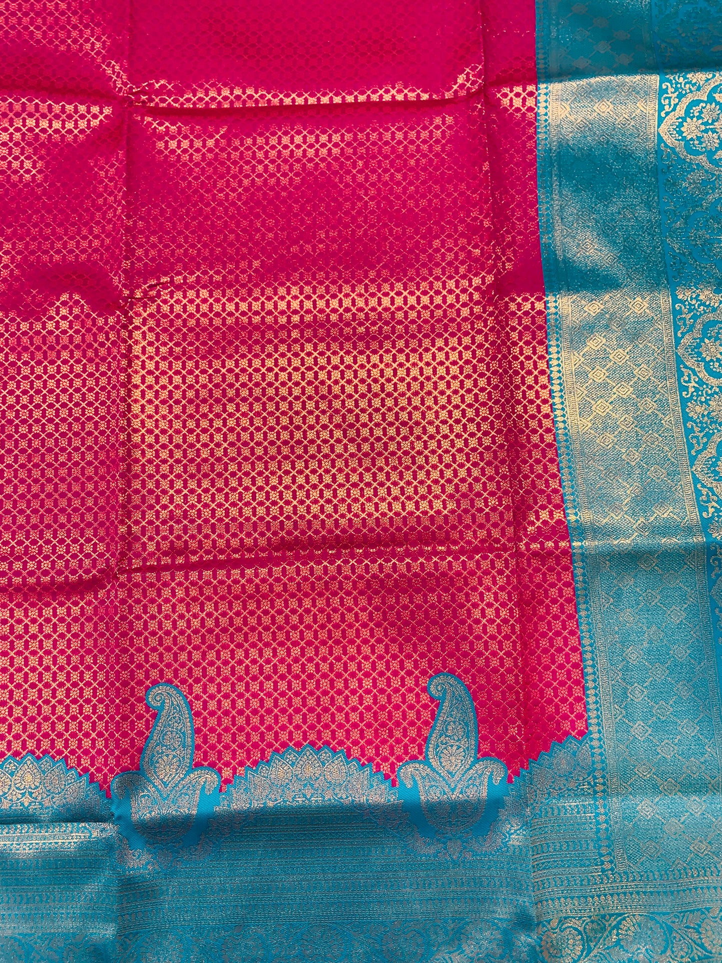 Pink shade saree with Pepsi Blue Border