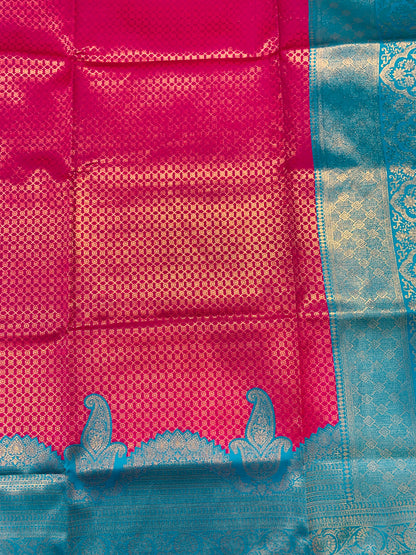 Pink shade saree with Pepsi Blue Border