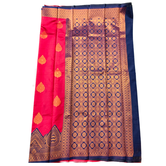 Pink shade saree with Navy Blue Border