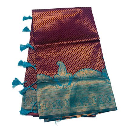 Purple shade saree with Blue Border