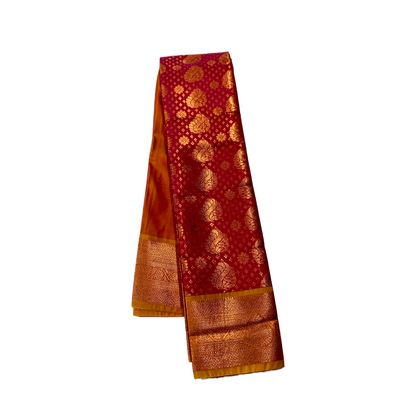 Pink Shade Soft kanchi pattu with Copper and Golden Yellow Border.