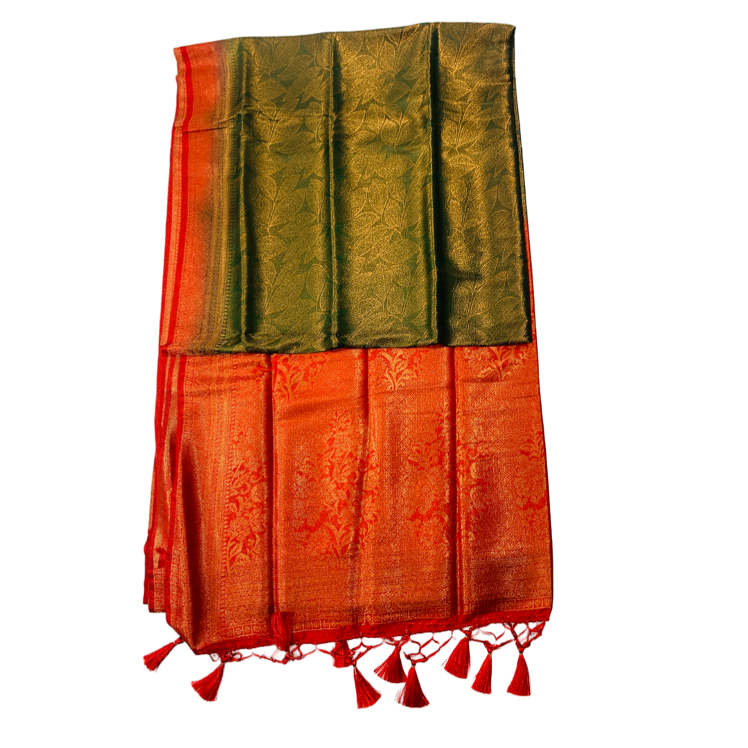 Green shade kuberra pattu with Red Pallu