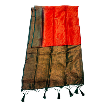 Red shade kuberra pattu with Green Pallu